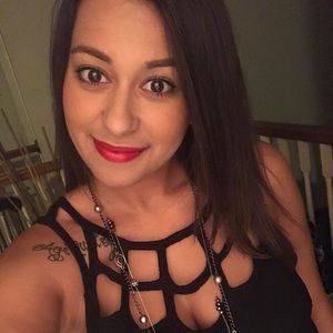 Meet your Posher, Nickole